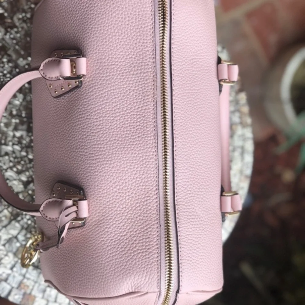 Michael kors aria studded satchel+wallet+Pom Pom